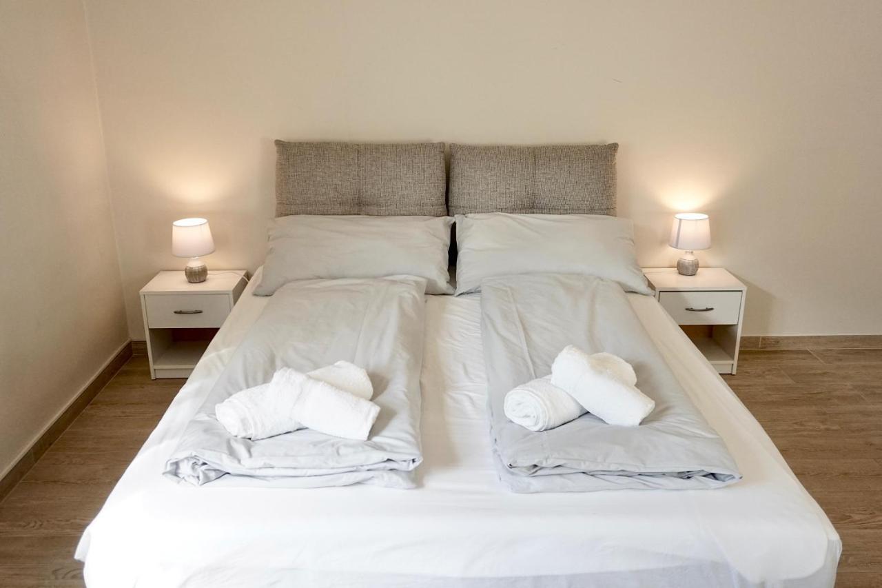 Bright Studio Apartment With Free Private Parking Merano Exteriér fotografie